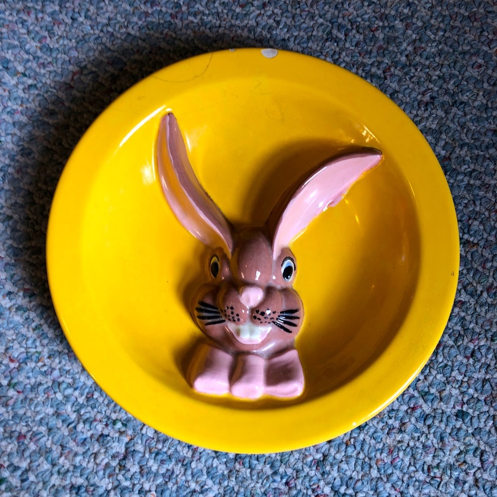 Rabbit child’s deep dish divided plate circa 1960